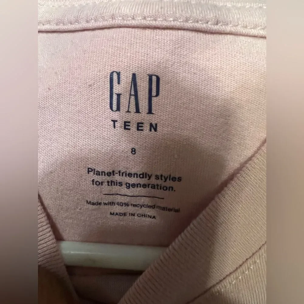 Gap teen Maya angelo “ RISE” cropped top size 8